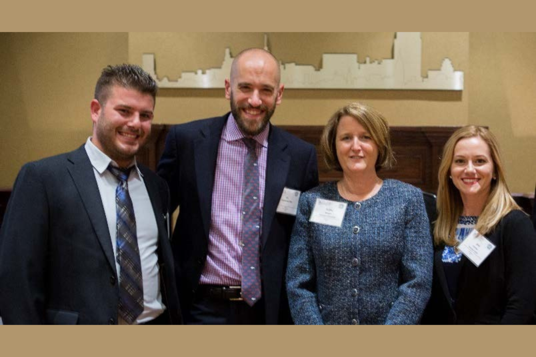 ECD O registro de pacientes está sendo recrutado